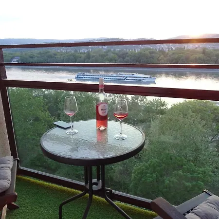 Duna View * Budapest